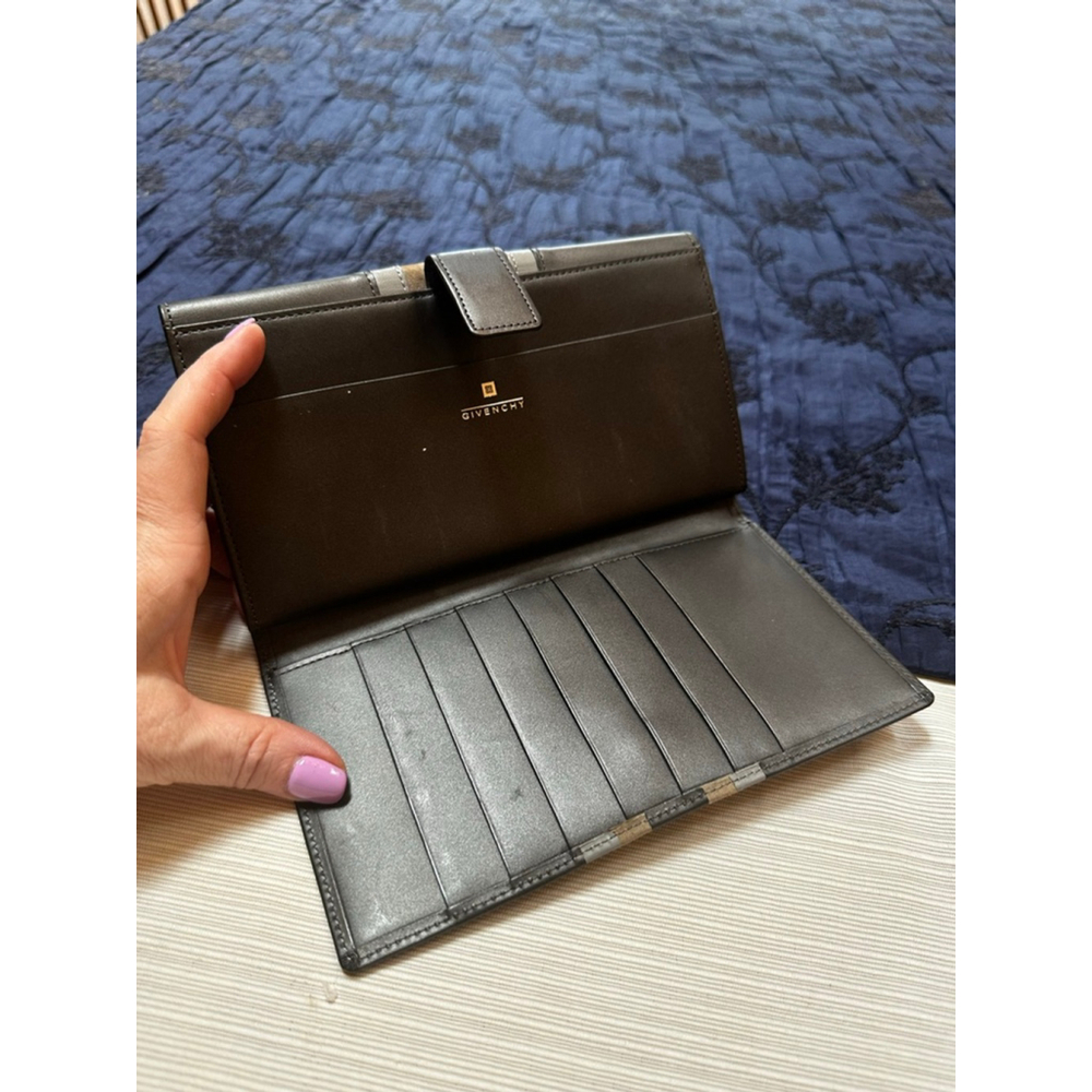 Women's Givenchy Blue & Brown Wallet - Picture 13 of 13
